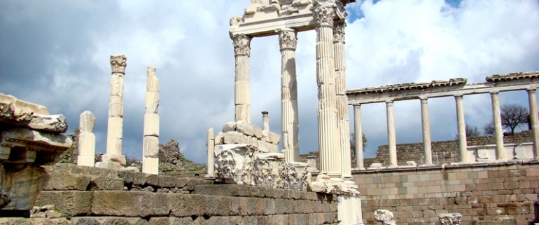 Pergamum Ancient City Tour